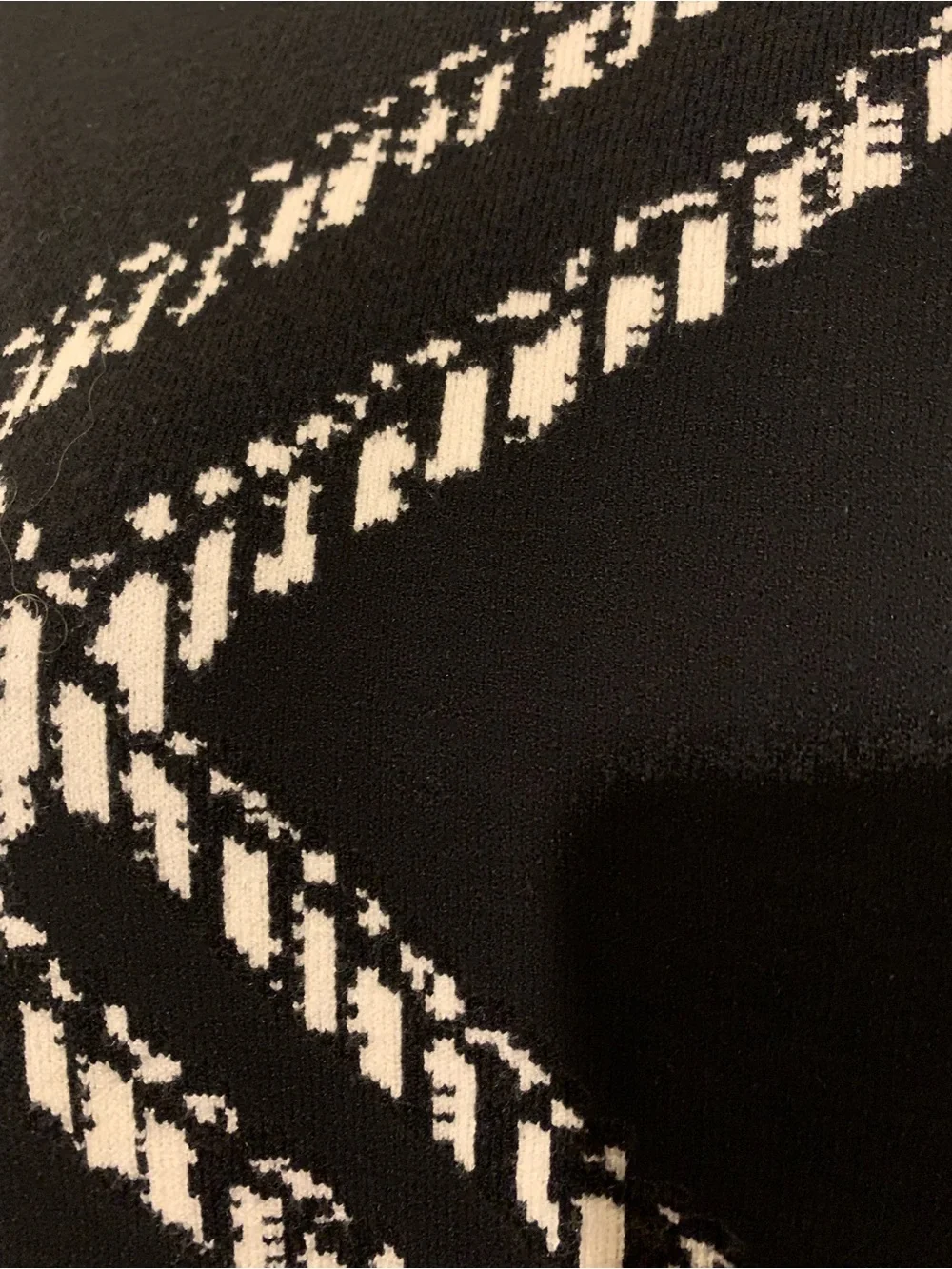 Chico's Black and Cream Cropped Plaid Crewneck Sweater